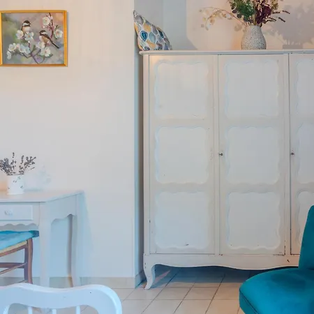 Le Logis Chez Bompain Dom wakacyjny Brizambourg