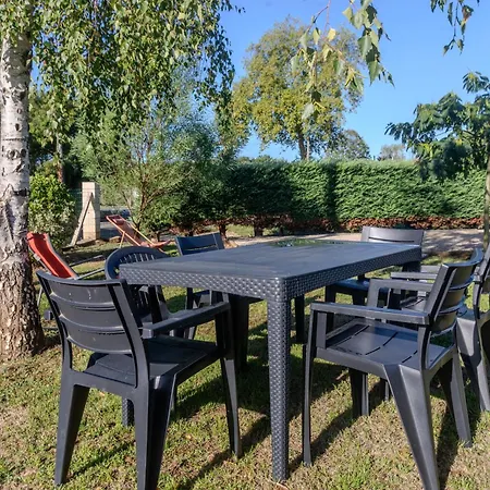Nyaraló Le Logis Chez Bompain *
