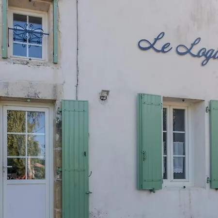 Nyaraló Le Logis Chez Bompain *