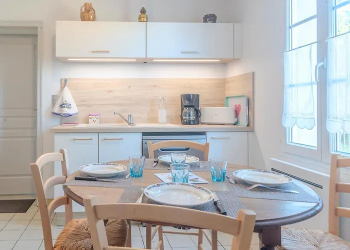 Le Logis Chez Bompain Brizambourg