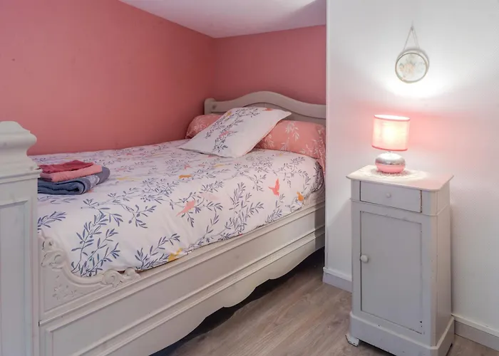 Le Logis Chez Bompain Holiday home *